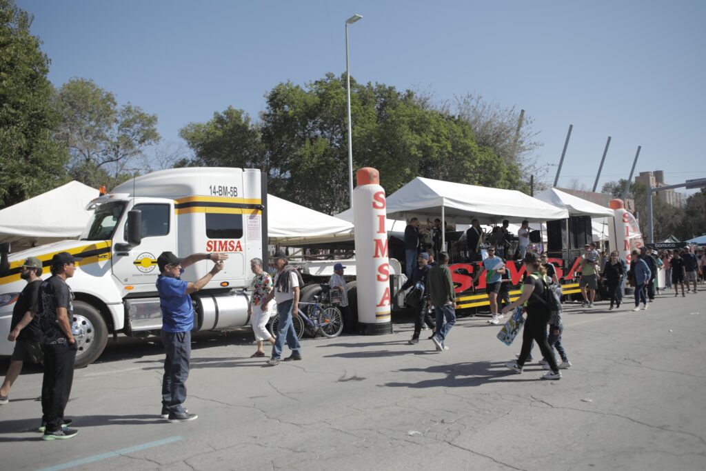 Maratón LALA 2026: ¡Grupo SIMSA vibró en la gran fiesta de la Laguna!