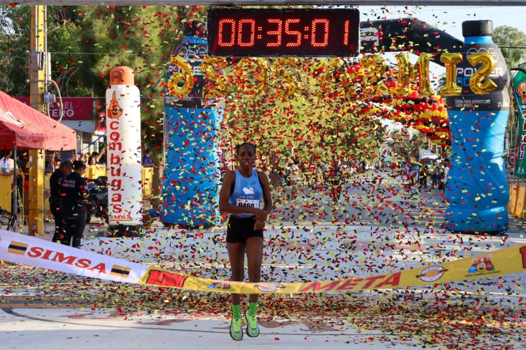 Conoce a los ganadores de la XX Gran Carrera Nacional 10K Grupo SIMSA | Foto: Milenio