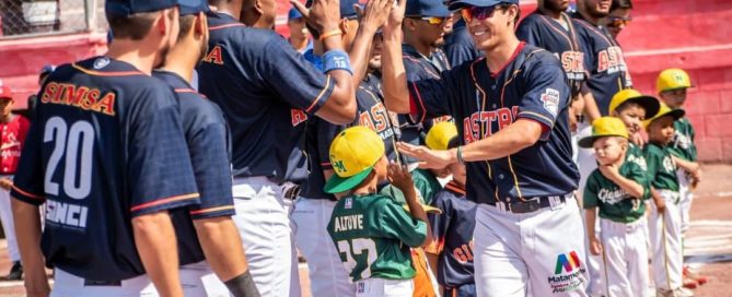 Regresan al campo los Astros de Grupo Simsa para la Liga CUT Premier de Beisbol