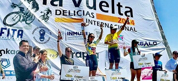¡Grupo Simsa rueda en la Vuelta Ciclista Delicias 2024! | Foto: T Reneéh Helguera