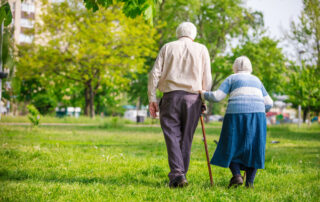 Promoviendo la inclusión de adultos mayores