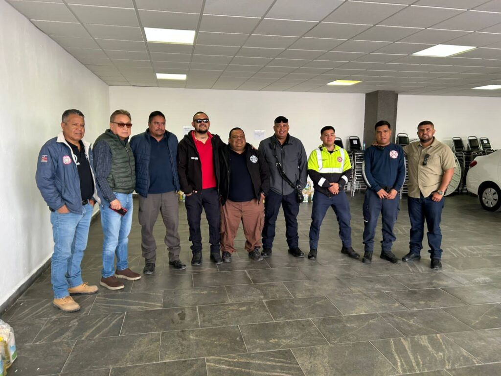 Grupo SIMSA entrega apoyo a bomberos y protección civil de San Pedro